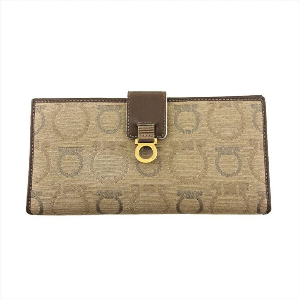 Salvatore Ferragamo Wallet with long wallet USED